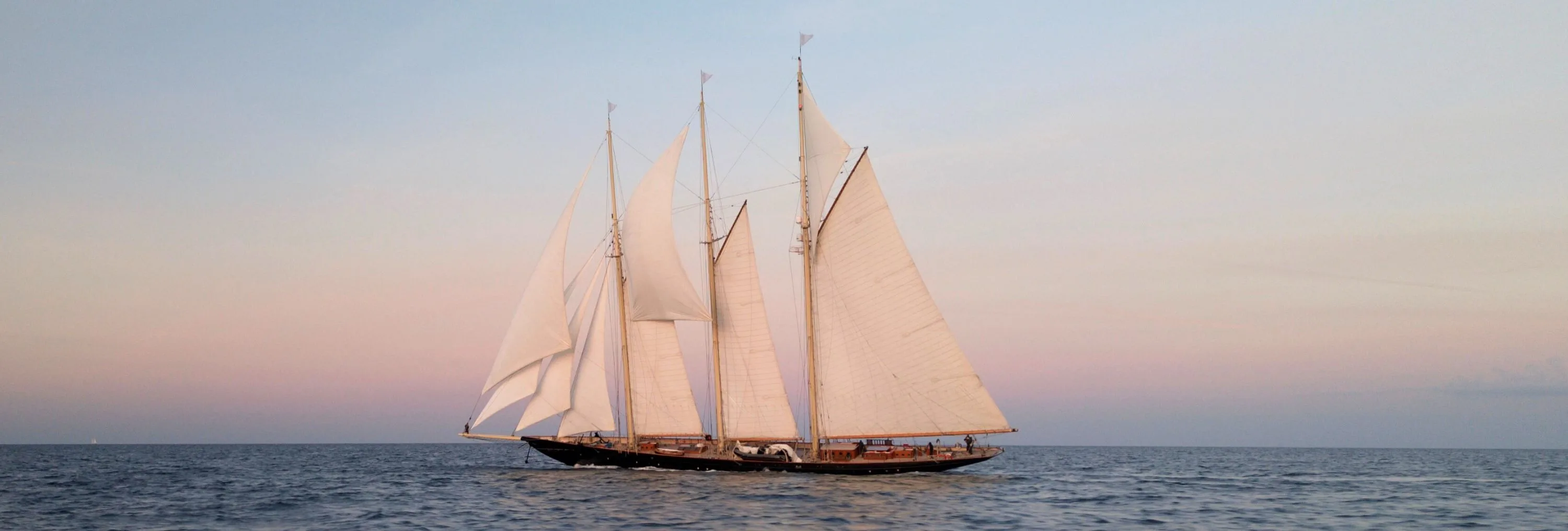 ATLANTIC: Discover a Brand-New Selection of Photos!