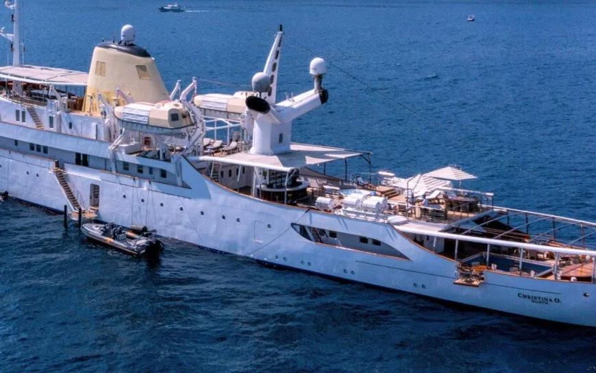 99m Yacht CHRISTINA O - Secure your Greek Getaway! 