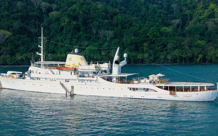 The 99m Iconic Motor Yacht CHRISTINA O: Fam Trip to Costa Rica!