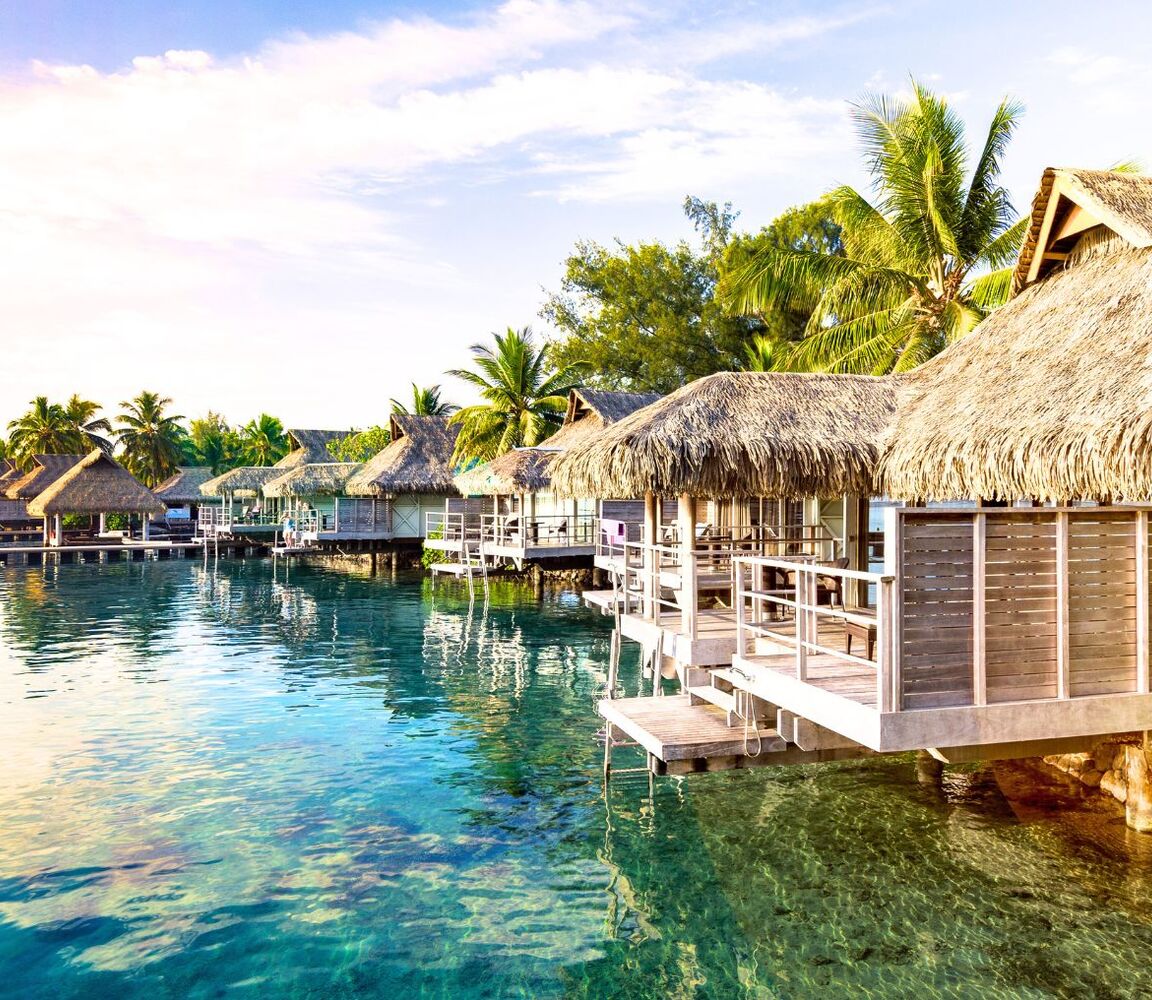 INDONESIA: An Exclusive Destination for Luxury Yacht Charters!