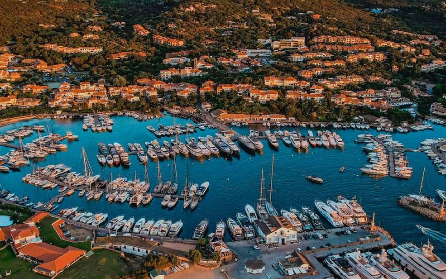 DARK STAR OF LONDON: Exhibition at the Sardinia Boat Show 2025!