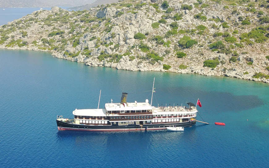 HALAS : Charter in Turkey this Summer