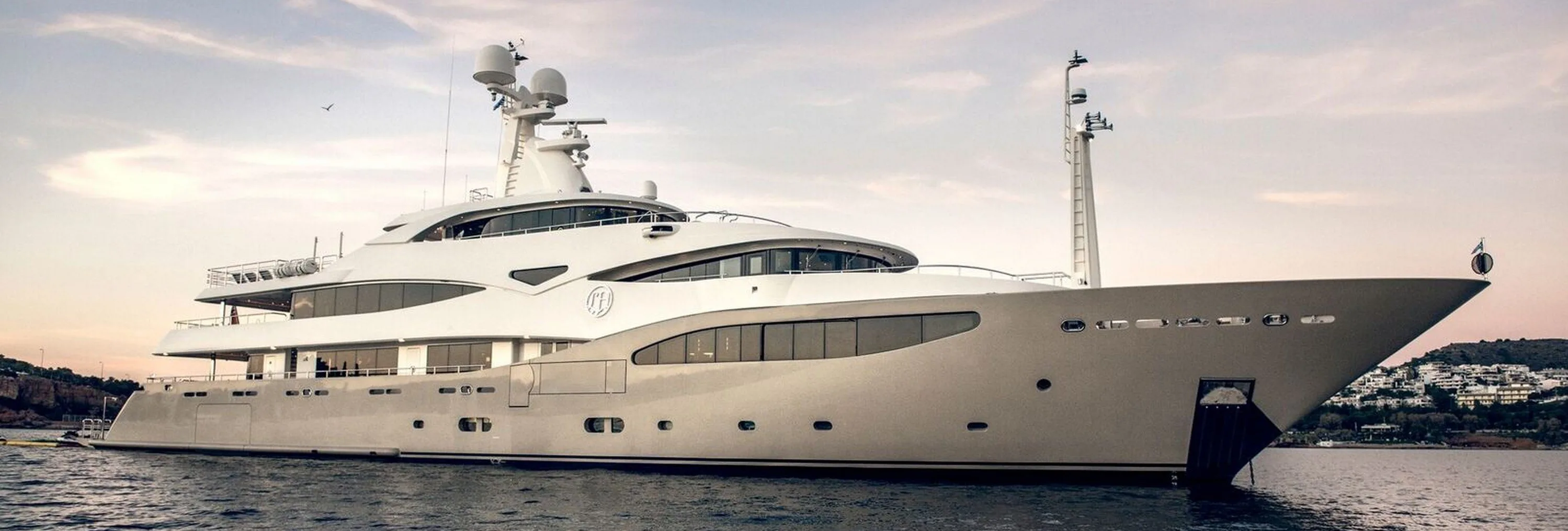 LIGHT HOLIC: Available in Croatia this summer