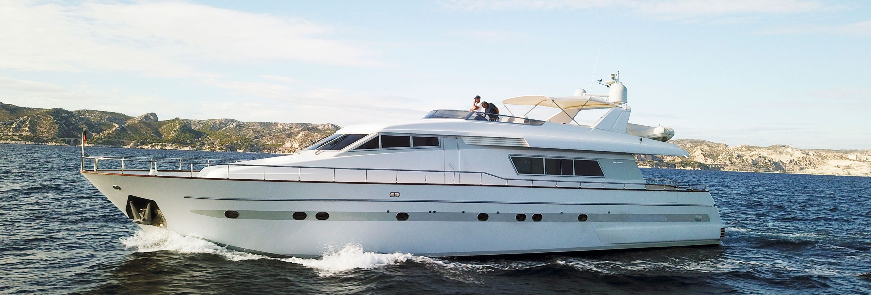 M/Y OLA September Discount