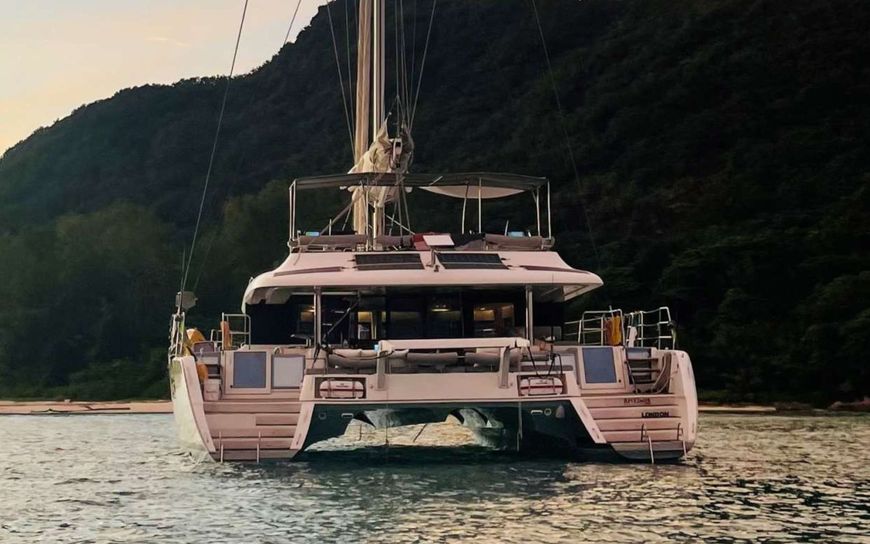 Catamaran RÊVE2MER: New Yacht Available for Charter