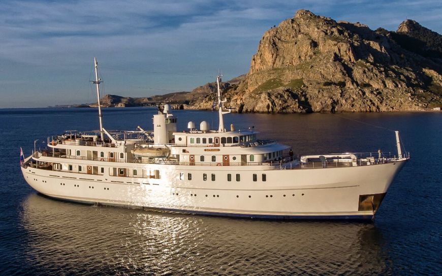 Monaco Grand Prix 2025 – Charter the Iconic M/Y SHERAKHAN