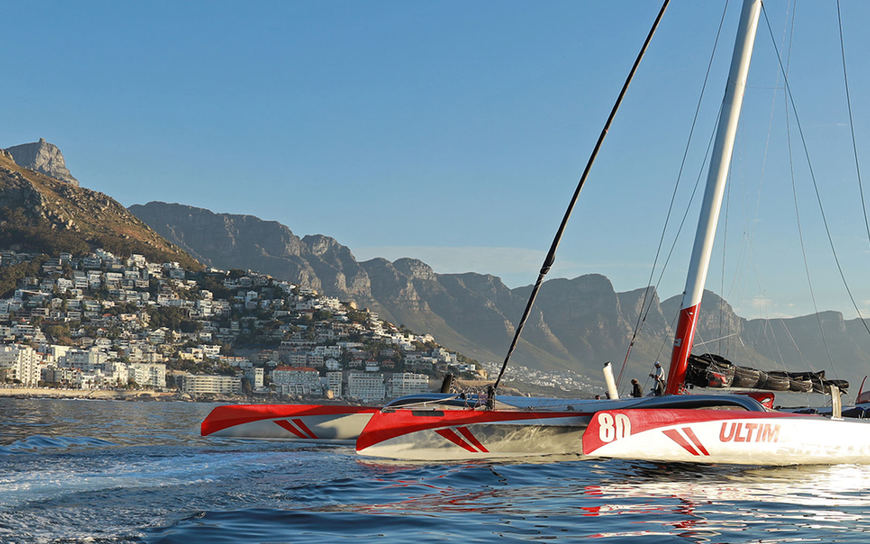 ULTIM EMOTION 2 : Available for Racing Charter