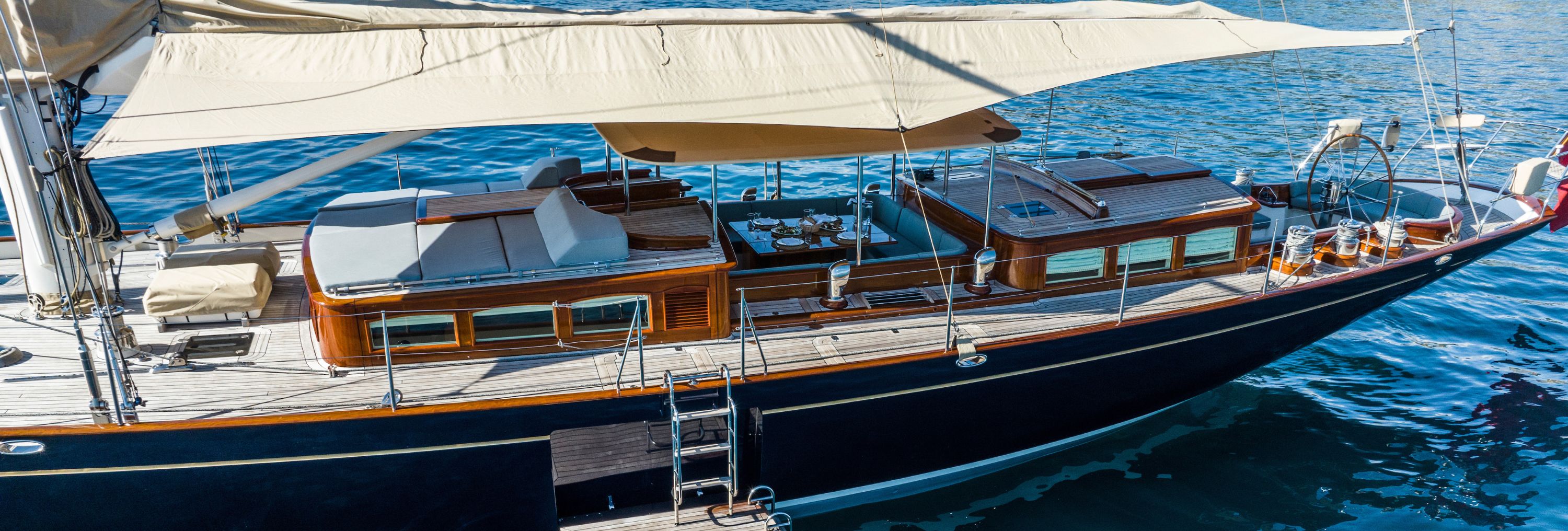 ATALANTE : New Central Agency Yacht