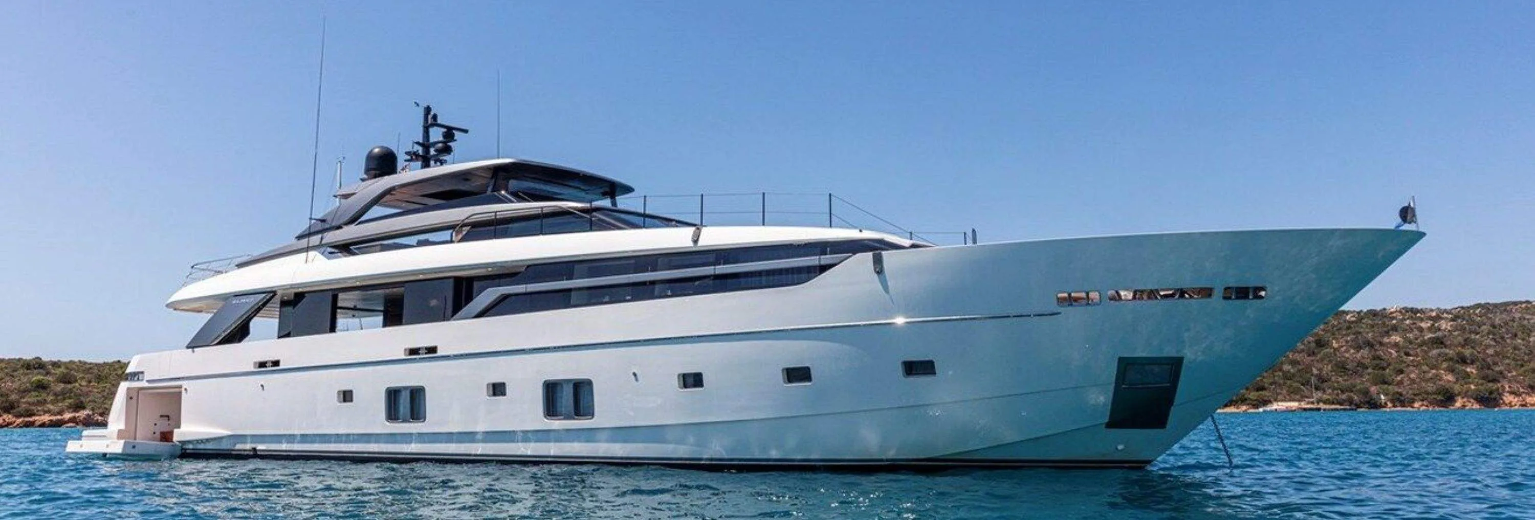 BLUE ANGEL: Asymmetric Sanlorenzo Excellence