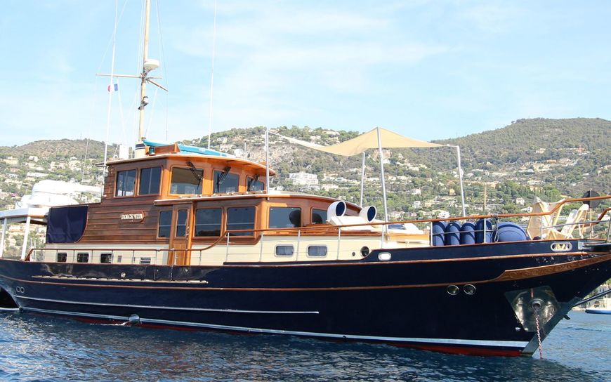 Classic 20 DOLCE VITA : New CA Listing