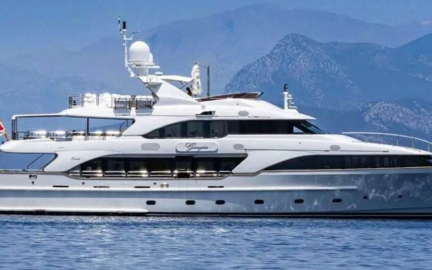 GIORGIA I: 36.6m Benetti Yacht for Sale – Elegance & Modernity