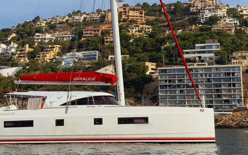 Price reduction for the PARADISE catamaran
