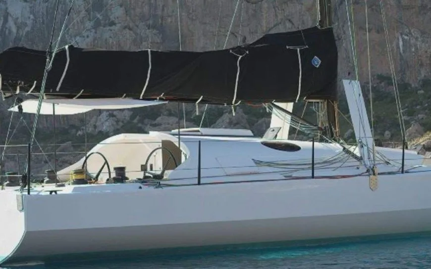 RAUCOUS – Open 53 Yacht for Sale: Speed, Comfort & Technology