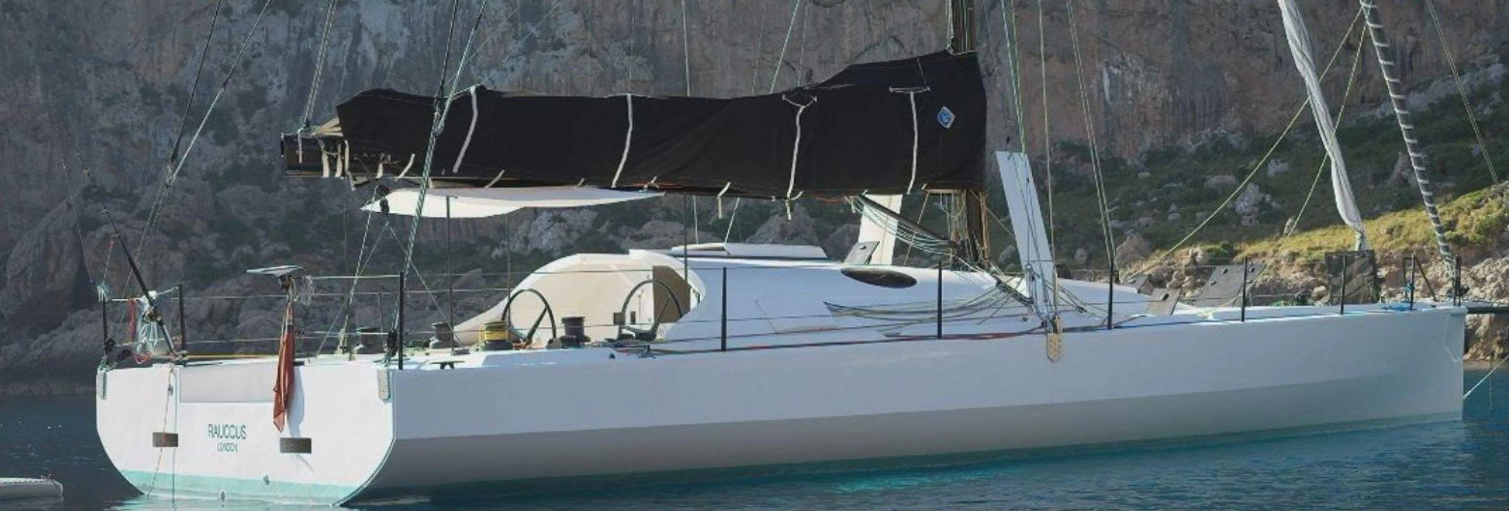 RAUCOUS – Open 53 Yacht for Sale: Speed, Comfort & Technology