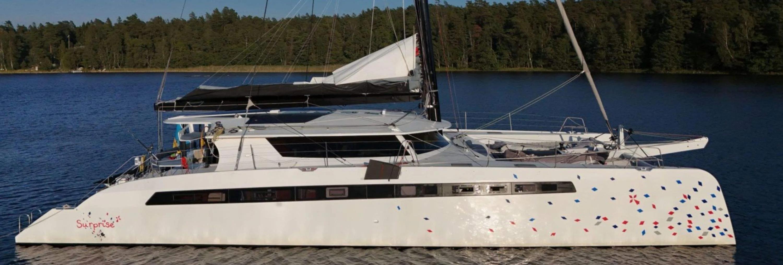 For Sale: SURPRISE Catamaran – Comfortable & High-Performance Alibi 65
