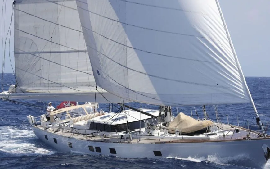 YQUEM: a fully refitted 31.70 m Bill Tripp sloop now available for sale