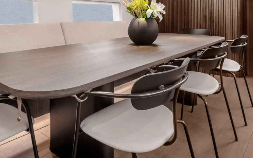 YYachts Y9: New Interior Pictures