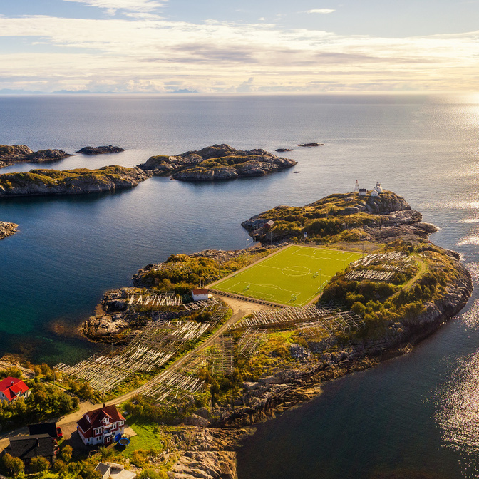 Henningsvær