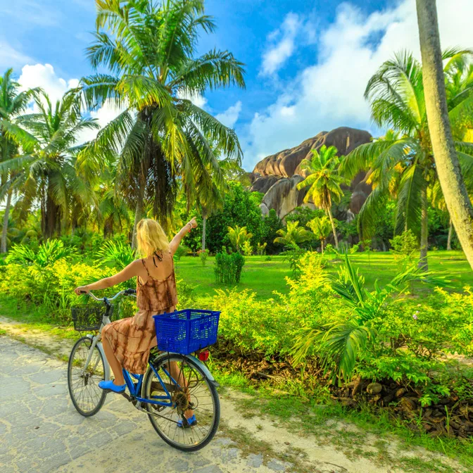 La Digue – Anse Fourmis & Anse Patates