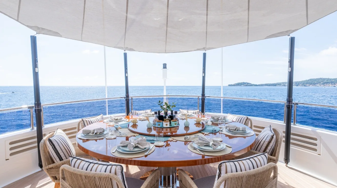 ALADDIN — Motor Yacht 40,05 m (6)