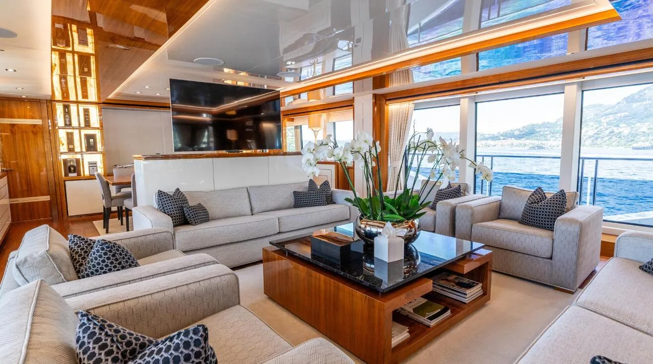 ALADDIN — Motor Yacht 40,05 m (9)