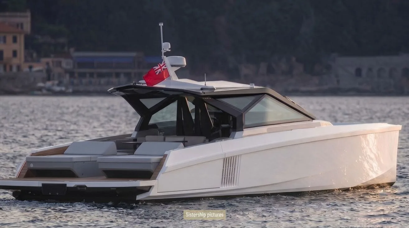 AXELLE 3 — Motor Yacht 14,60 m (2)