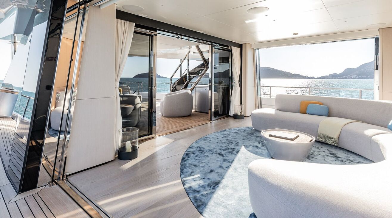 AZIMUT GRANDE 36M