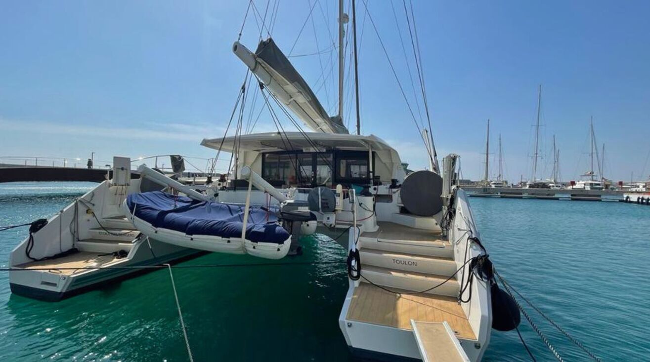 BELLE CARO