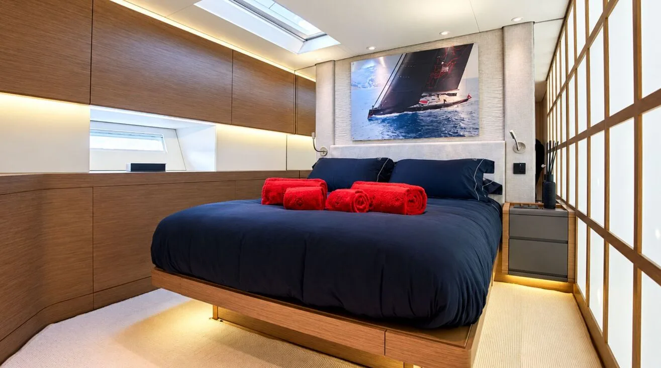BLACK SAILS — Sailing Yacht 39,95 m (10)