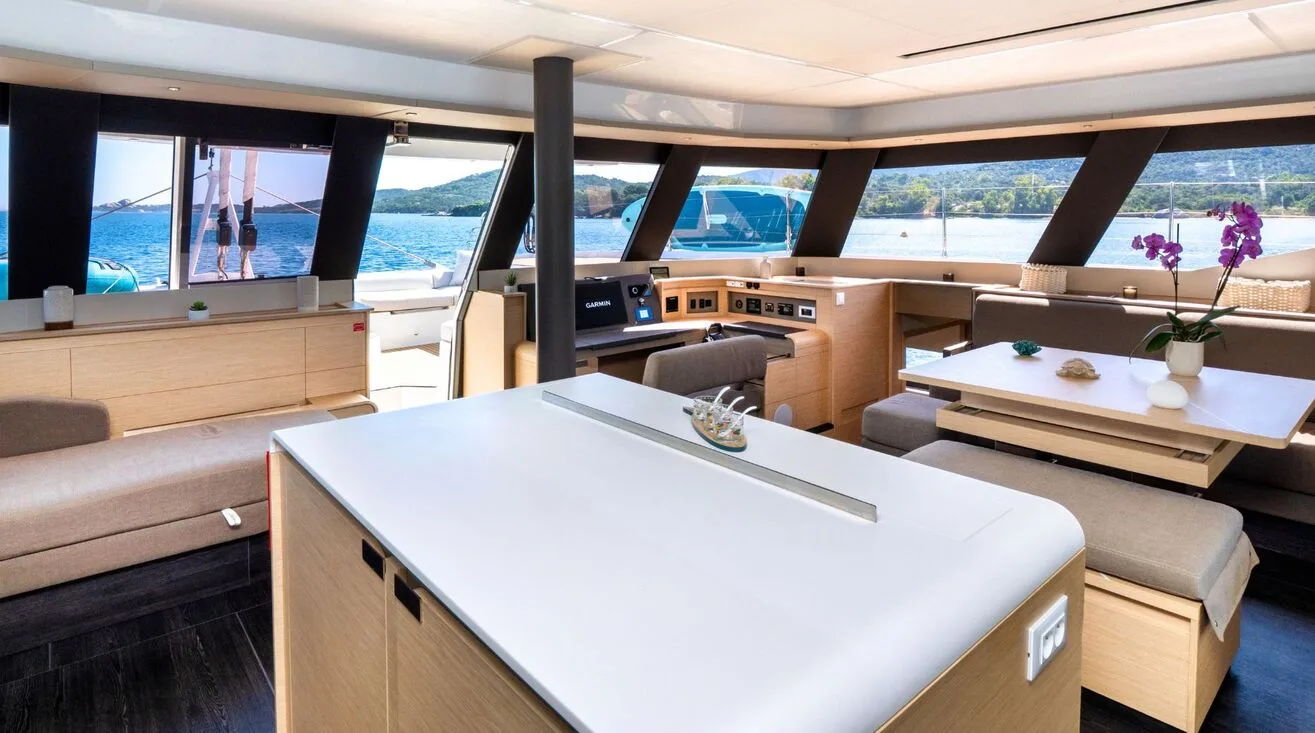 BLUESATION — Multihull 20,36 m (11)