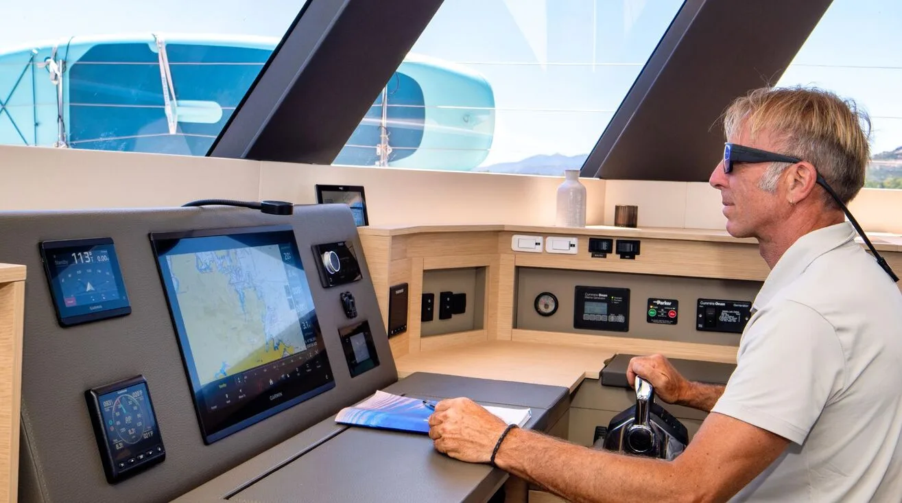 BLUESATION — Multihull 20,36 m (19)