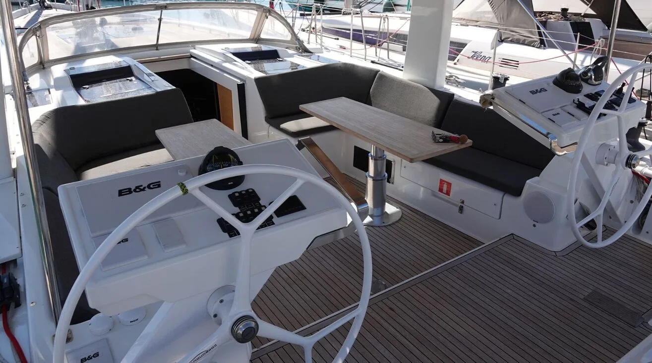 CHOCOLAT — Sailing Yacht 17,20 m (3)
