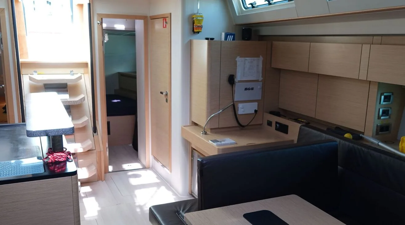 CHOCOLAT — Sailing Yacht 17,20 m (9)