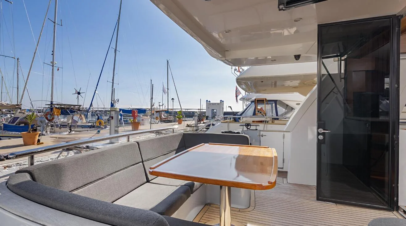 CIRE — Motor Yacht 18,80 m (6)