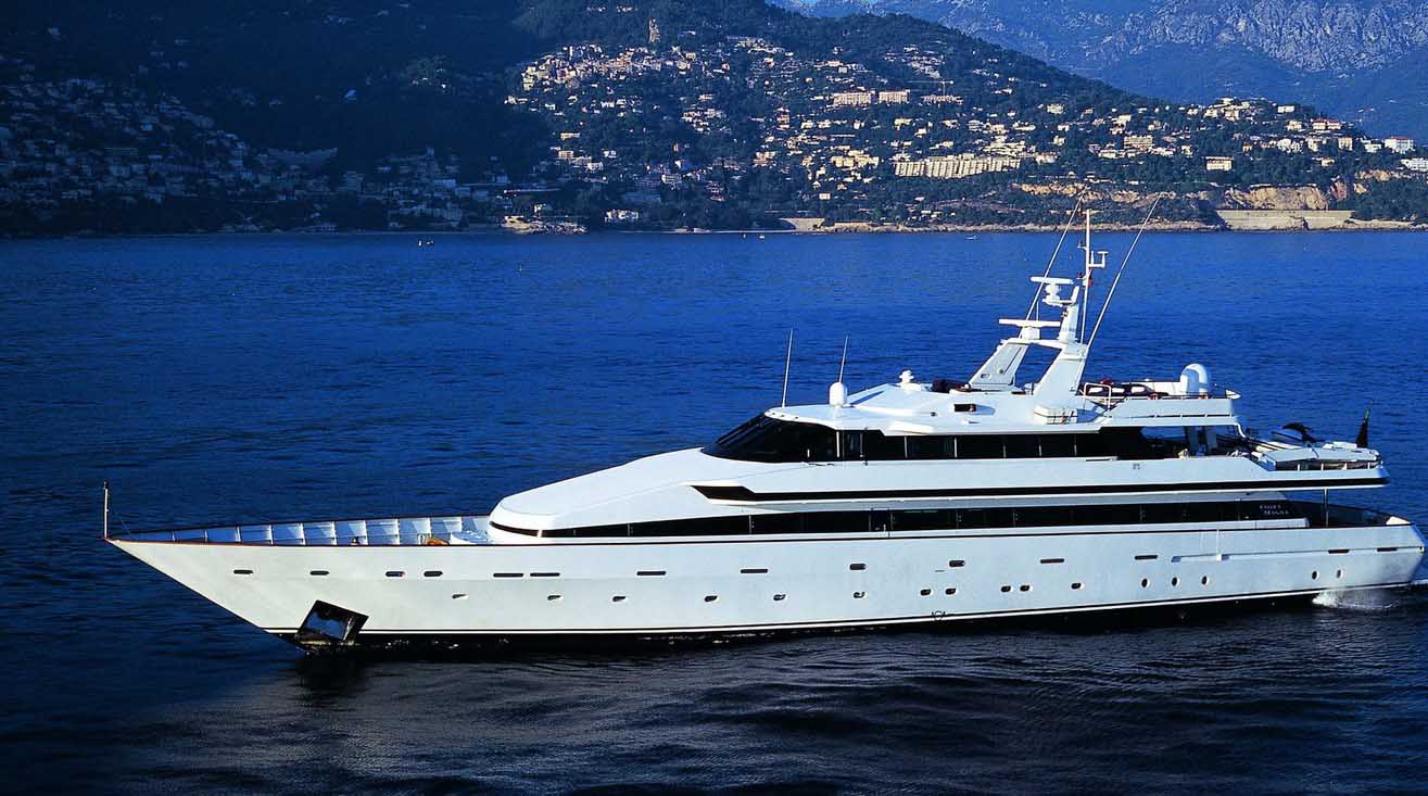 COSTA MAGNA