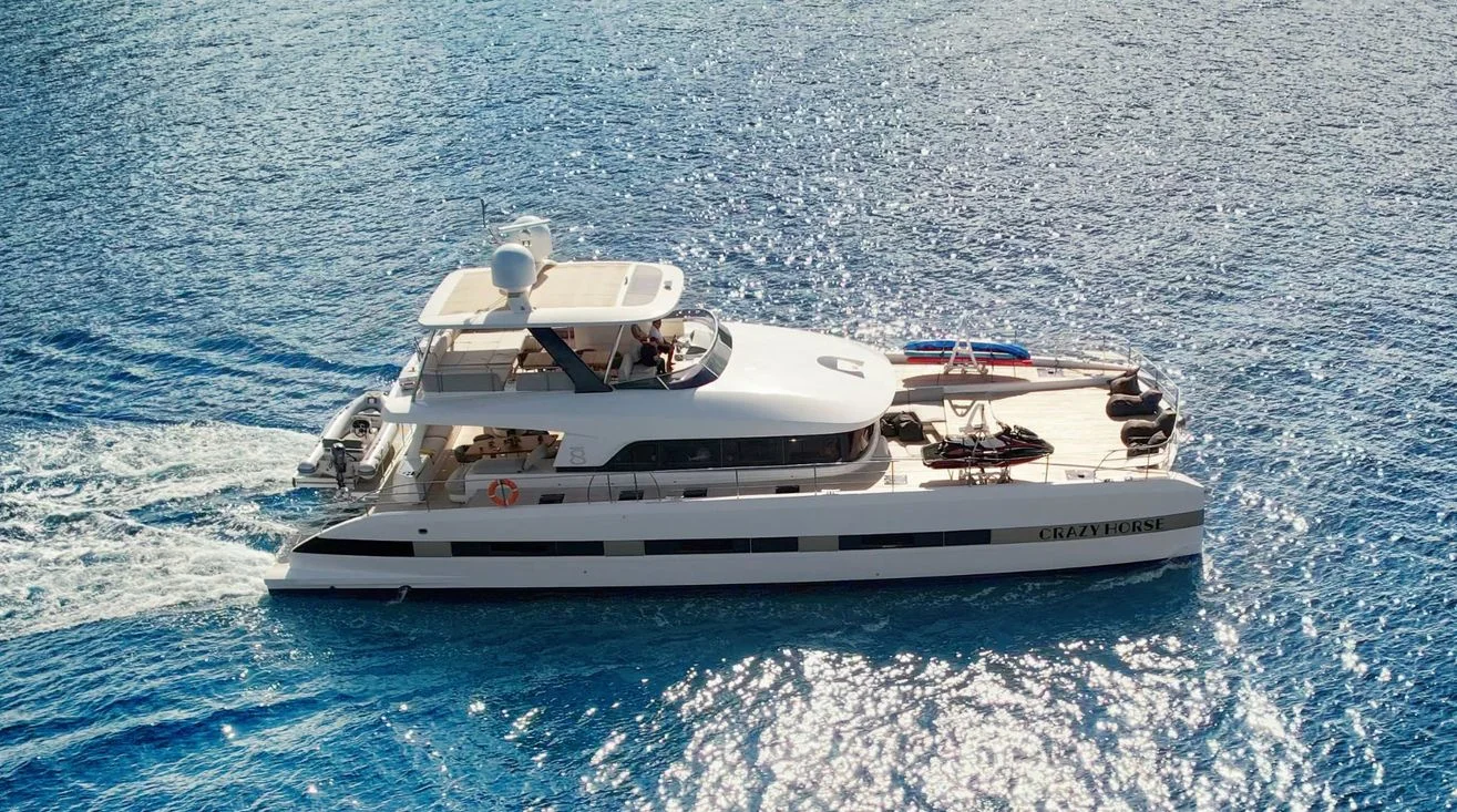 CRAZY HORSE Lagoon 78