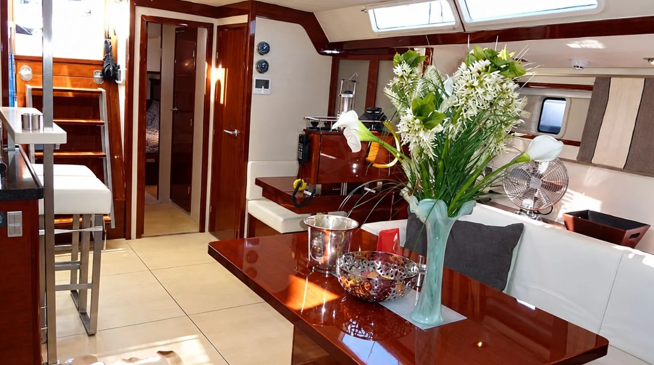 DYNASTY — Sailing Yacht 19,80 m (4)