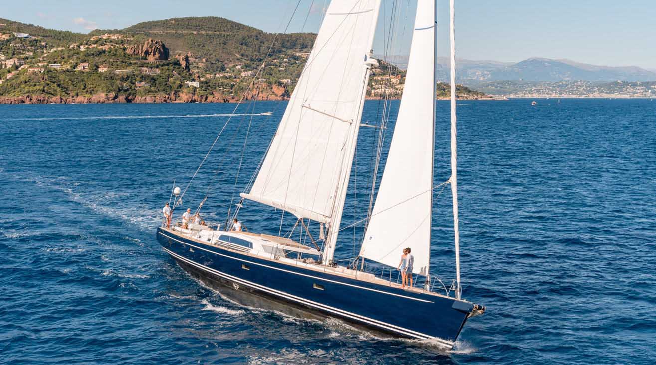 sailing yacht grand bleu vintage