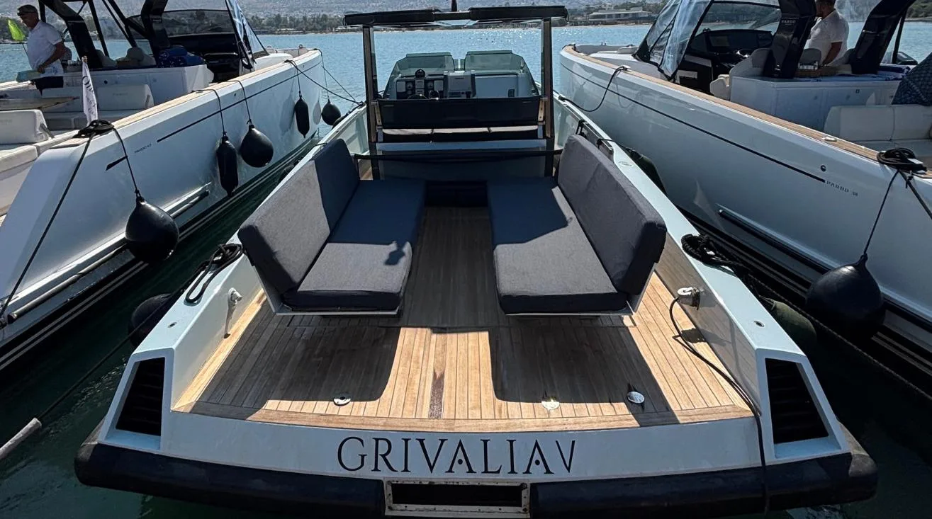 GRIVALIA V — Motor Yacht 13,12 m (3)