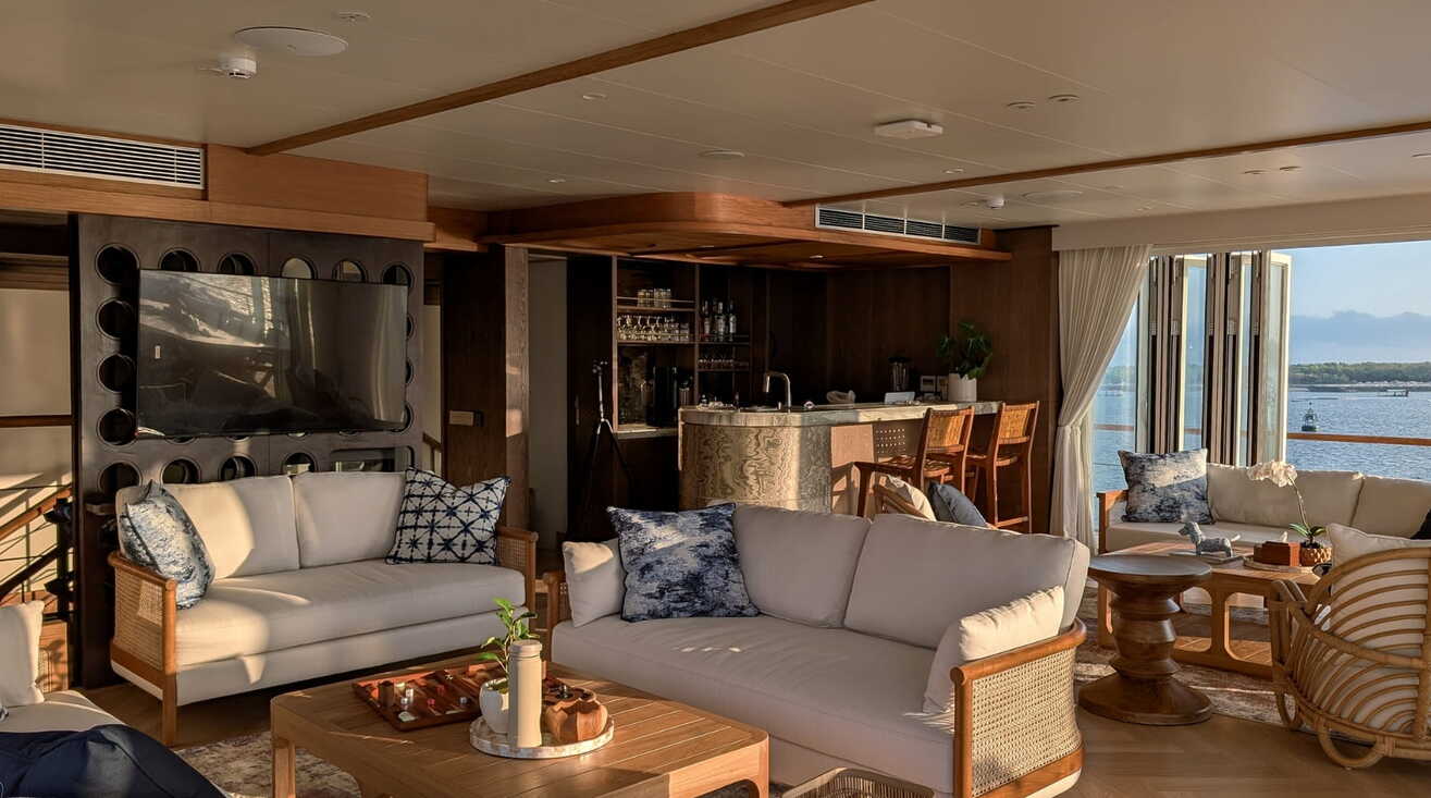 KAILANA PREMIER — Motor Yacht 40,00 m (10)