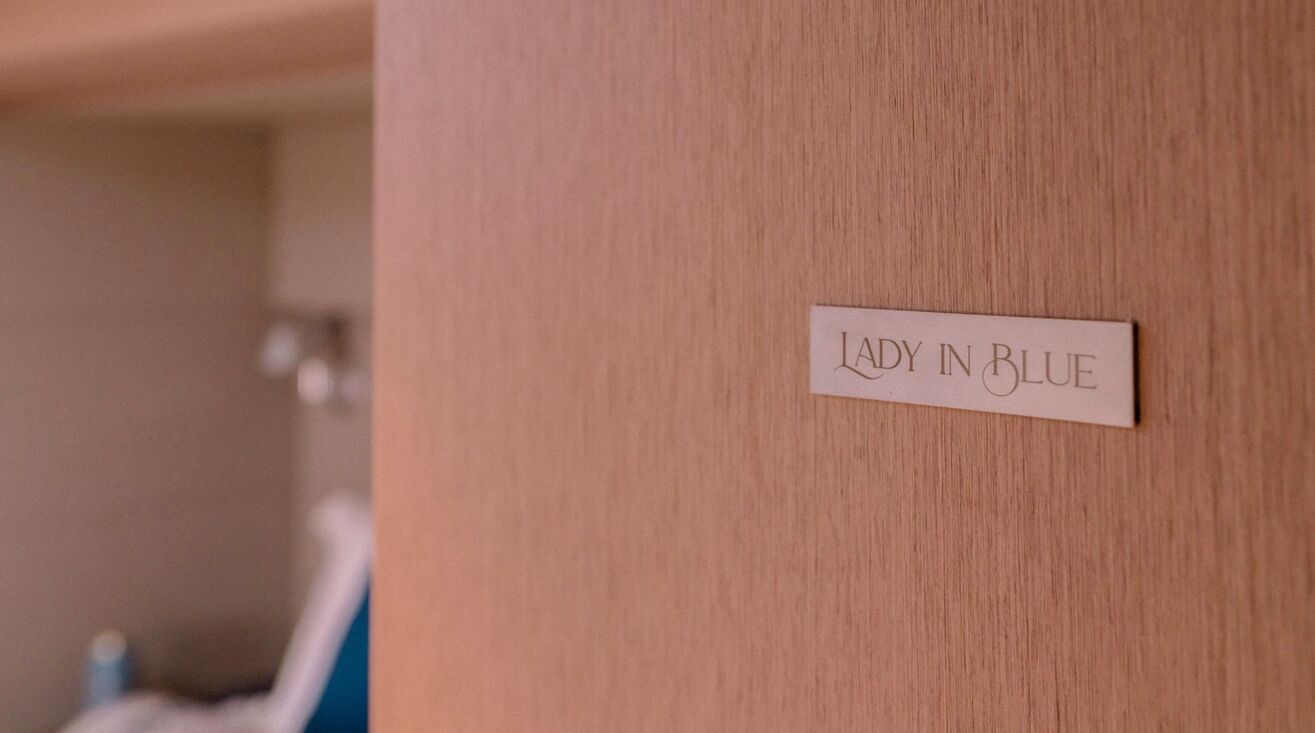 LADY ROSE