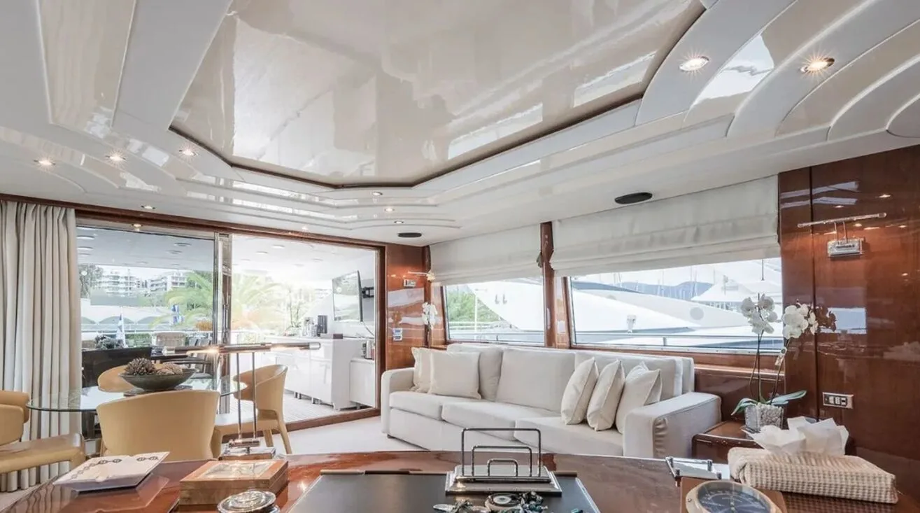 LET IT BE — Motor Yacht 35,97 m (10)