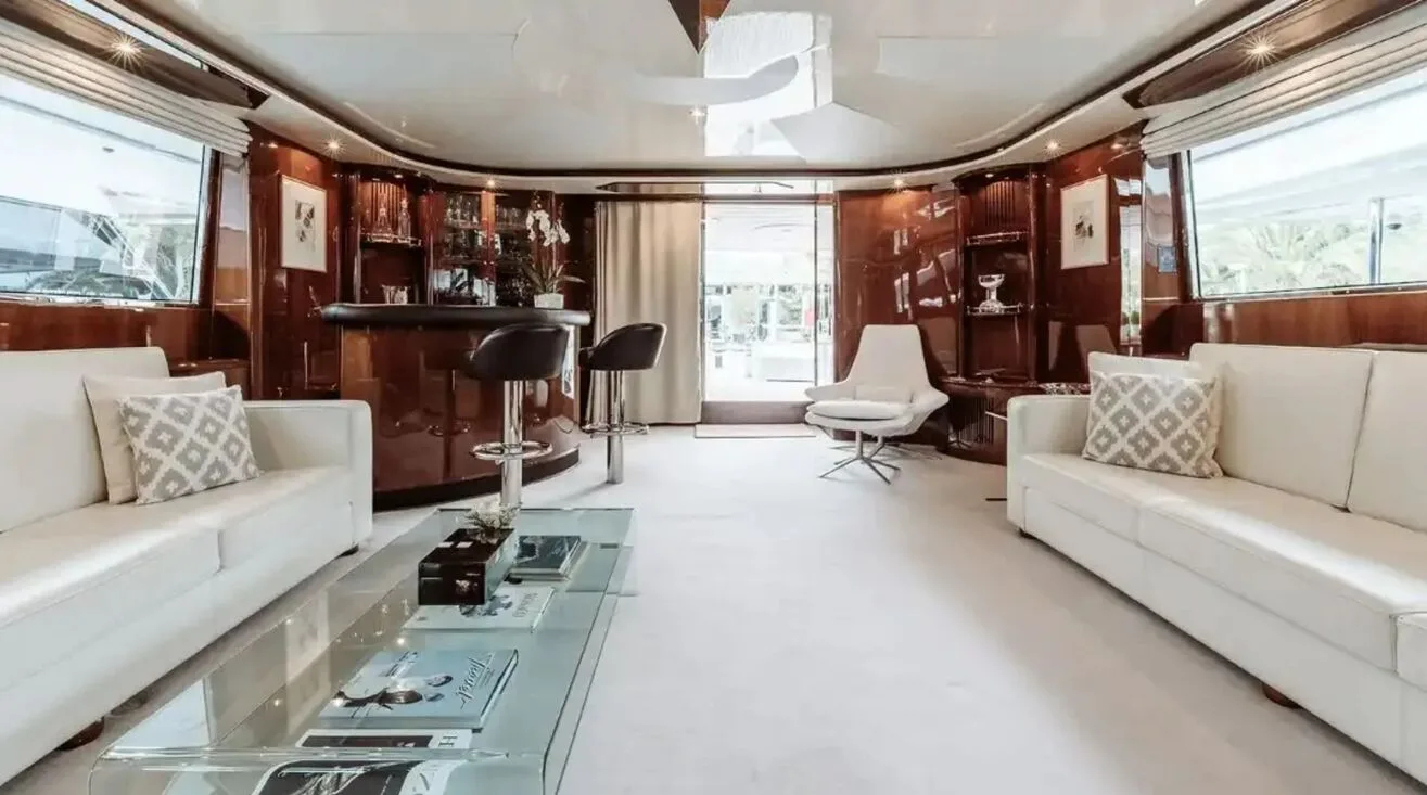 LET IT BE — Motor Yacht 35,97 m (12)