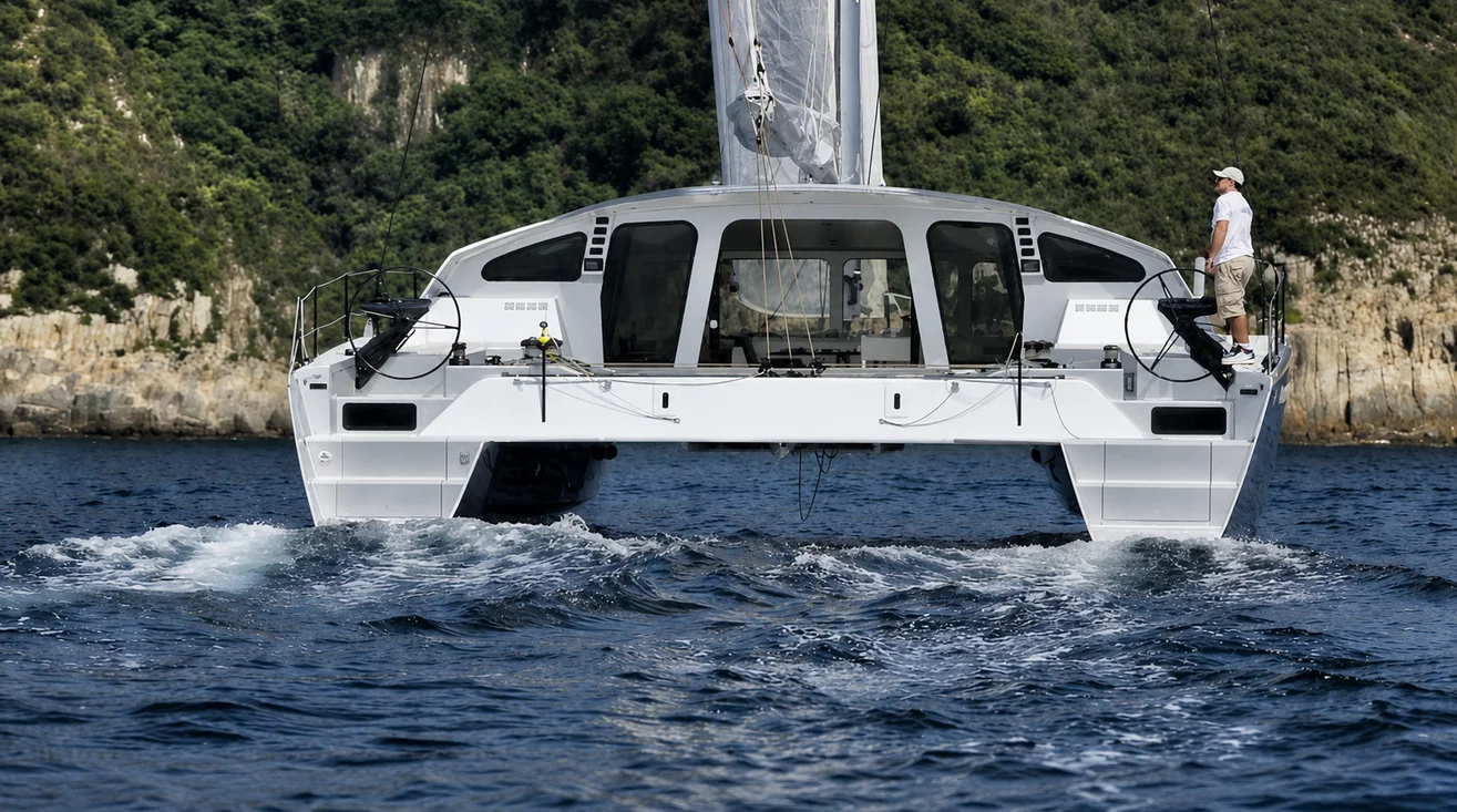 MACH 2 — Multihull 18,28 m (4)