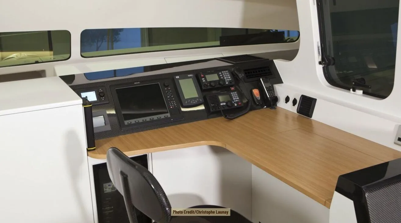 MACH 2 — Multihull 18,28 m (10)