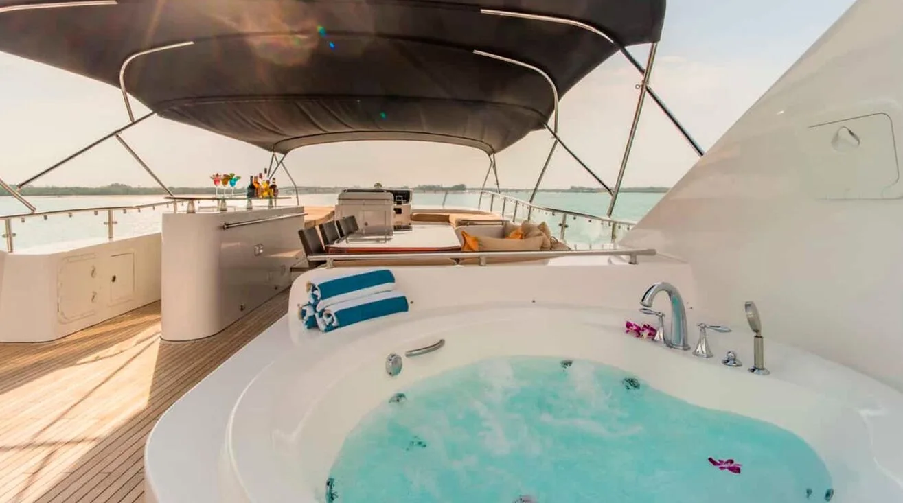 MIA KAI — Motor Yacht 29,50 m (7)