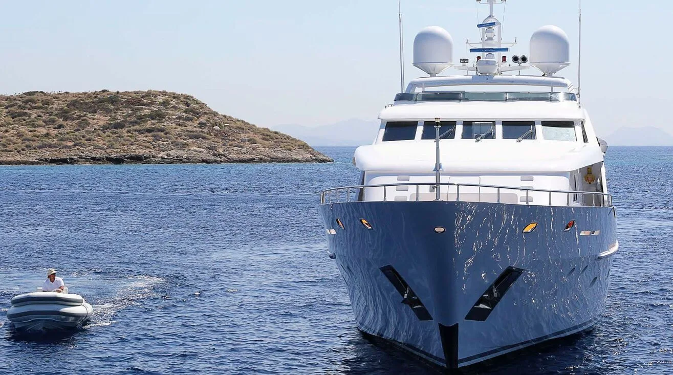 MILOS AT SEA