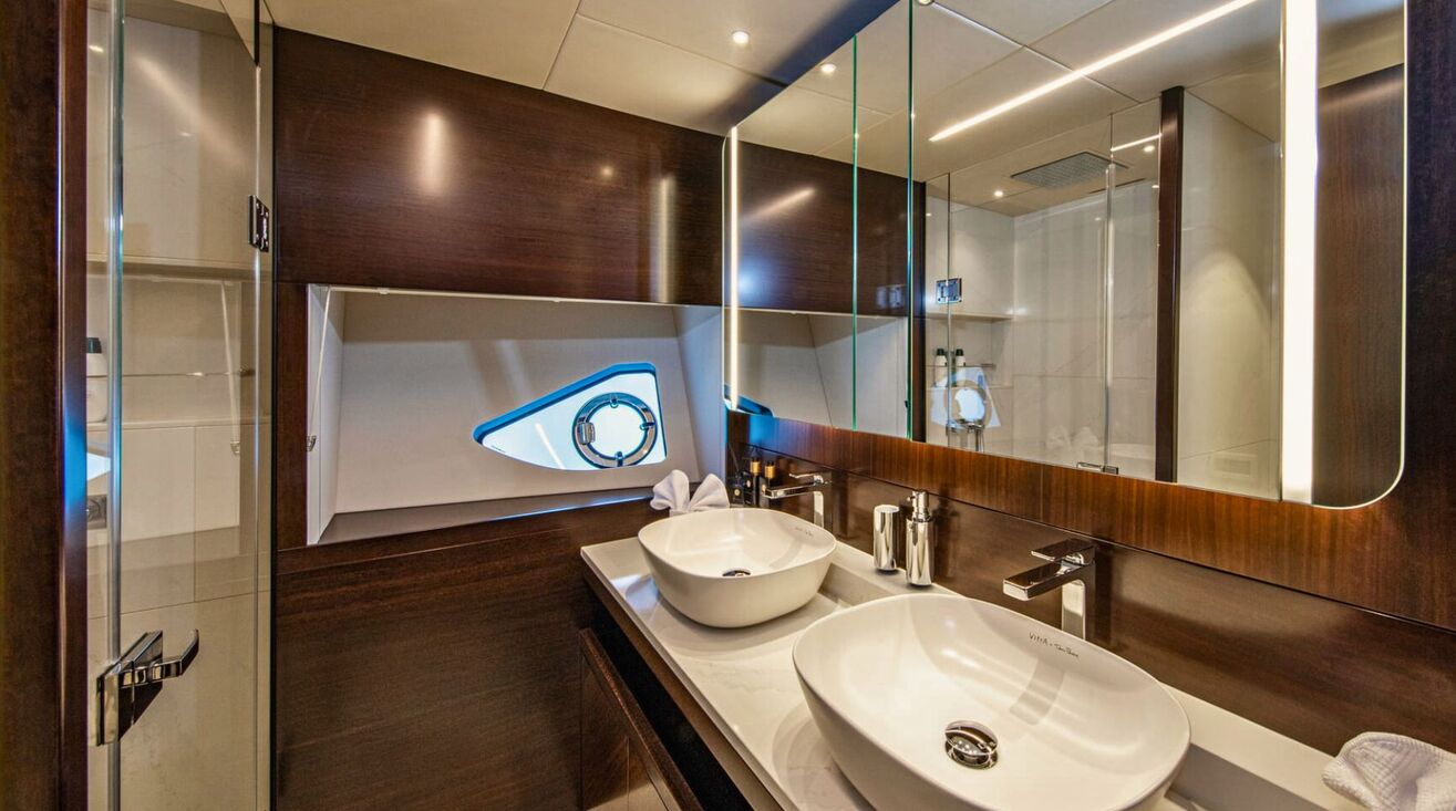 MOONLIGHT Sunseeker 88