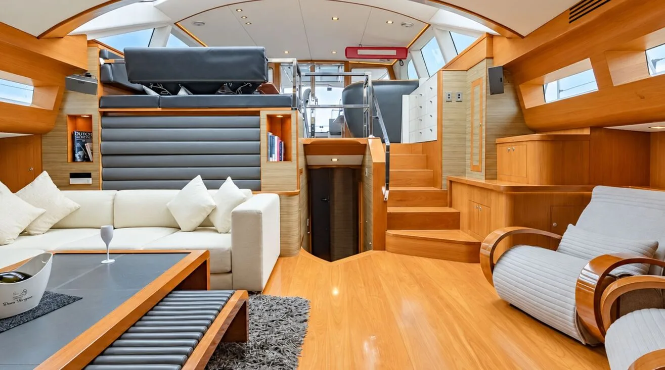 SILVERLINING — Sailing Yacht 31,60 m (10)