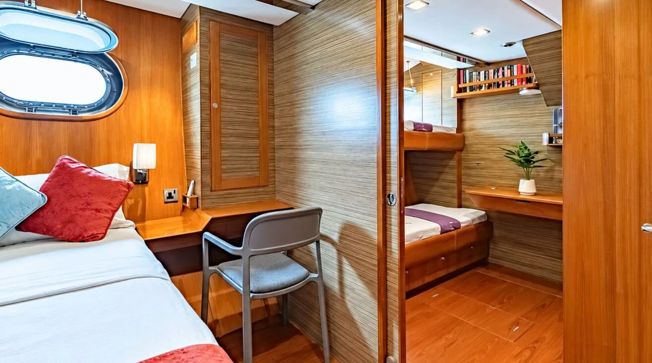 SILVERLINING — Sailing Yacht 31,60 m (11)